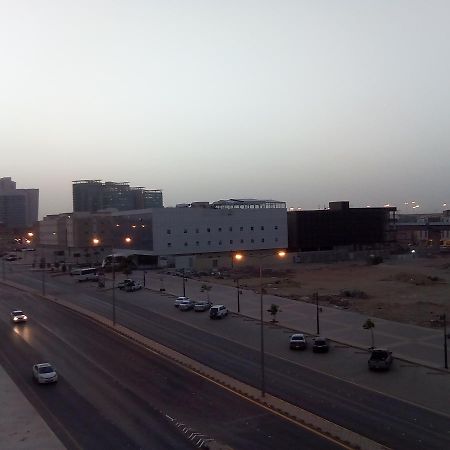 Al Makan Al Mosafer 116 Hotel By Al Azmy Rijád Exteriér fotografie