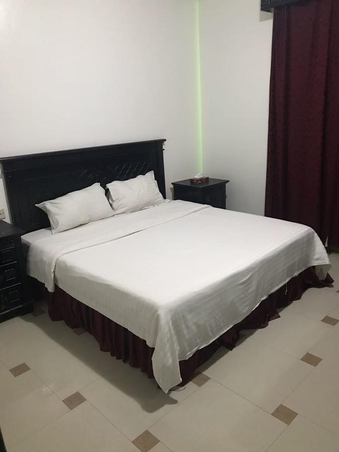 Al Makan Al Mosafer 116 Hotel By Al Azmy Rijád Exteriér fotografie